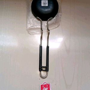 ESSENTIAL IRON TADKA FRY PAN WITH STEEL HANDLE