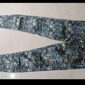 New..Panther Printed Pants..