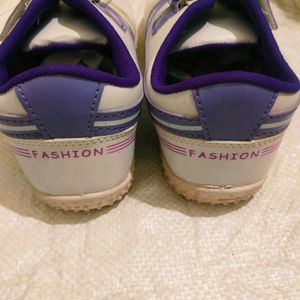 Women Sports Shoes