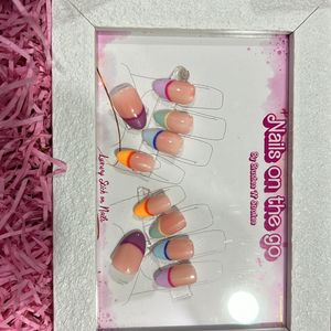 Beautiful press on nails