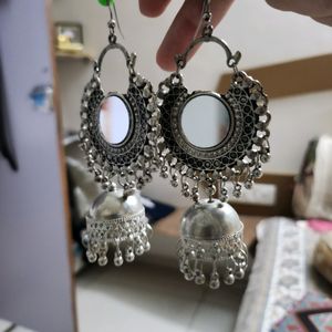 Jhumkas