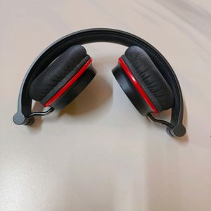 Boat Rockerz 400 Headset