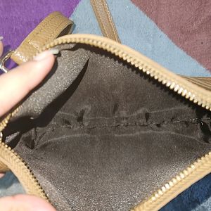 Gucci Sling Bag