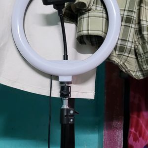 Tripod Mobile Stand