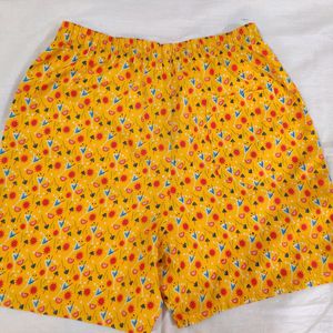 Men Shorts In Very Good Condition