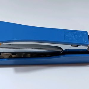 Kangaro  Blue Stapler HD-10D