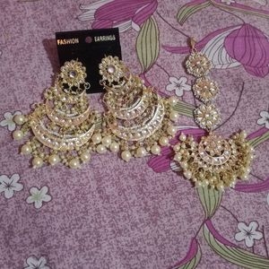 Earrings With Tika set😍