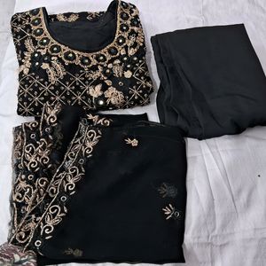 BLACK  PAKISTANI SUIT