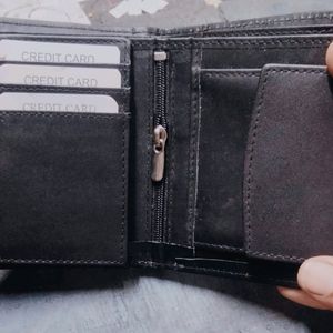 Genuine Leathr Black  Mens Wallet