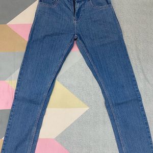 Jeans 28 Size