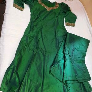 Silk Suit Zardosi On Suit  Preloved Suit Fresh Condition Some Zari Is Gone Black