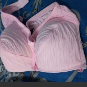 2 Paded Bra ..💖❤️ In 170 Rs.