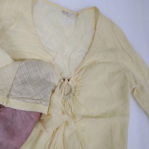 Hibiscus Yellow Medium Roxy Top