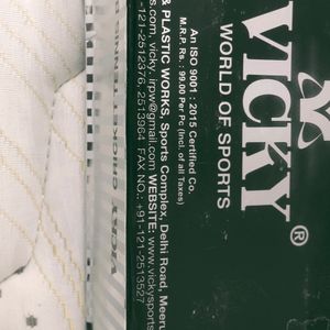 PACK OF 6 VICKY CRICKET GREEN BALL NEWLY PACKED