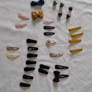 30 Peices Of Hair Clips For Girl's