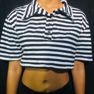 Collar Crop Top