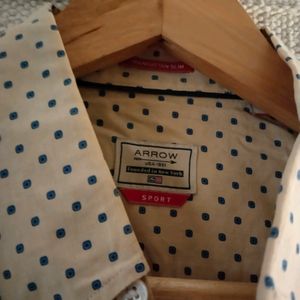 100% Cotton Original Arrow Blue Polka Dot Shirt. Smart Casual/Formal.