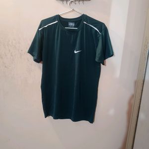 Green Active Tshirt