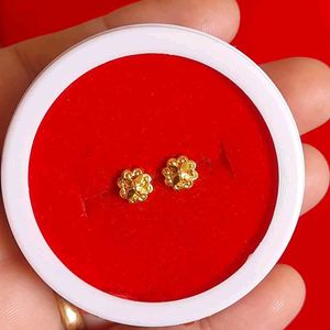 New Gold Studs With Bill