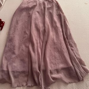 Soft Breezy MIDI Skirt