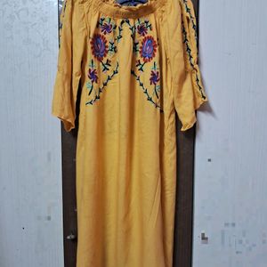 Beautiful Embroider Kurti