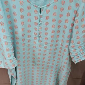 Avaasa Cotton Kurti