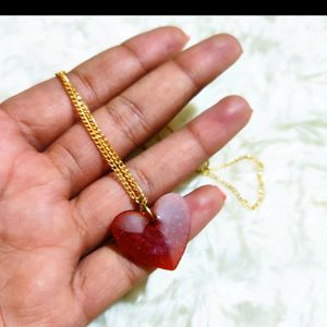 Resin Heart' Pendant Necklace