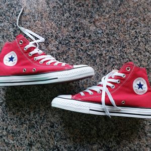 Authentic Brand New Converse Chuck Taylor