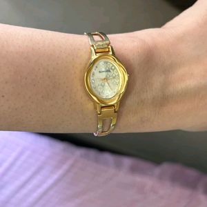 Sonata Pankh Analog Champagne Dial Women's Watch