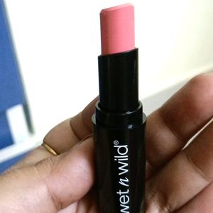 New Unused wet N wild Lipstick