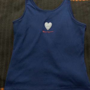 cut selves top with reflection heart