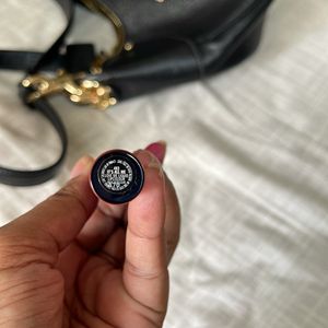 MAC Love Me Liquid Lip colour