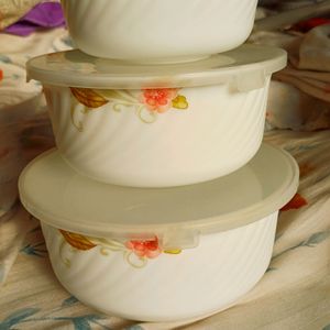 3 Serving Bowls With Lid