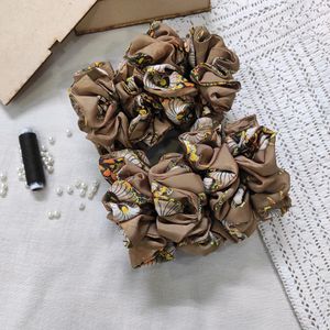 8 Satin Scrunchies