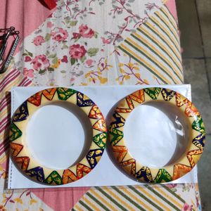 Colourful Bangles Made Of Laak