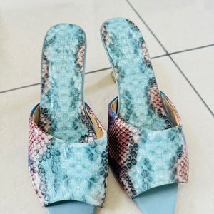 beautiful blue mukti heels