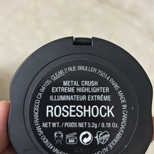 K V D  Beauty Metal Crush Highlighter Roseshock