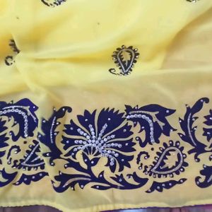 Women's Embroidered Saree