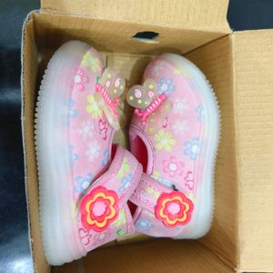 Lightening Shoes For Baby Girls