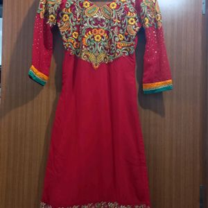 Red Kurta