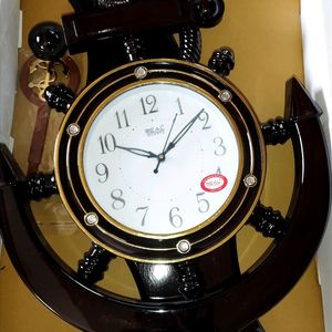 Anchor Clock