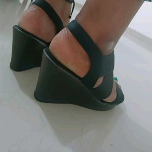 Black Heels for Women