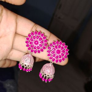 Earrings/Studs 😍