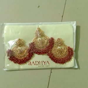 maroon gajra set New