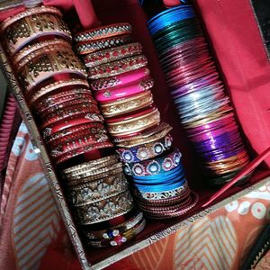 Bangle Box With Bangles