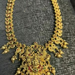 Ruby Gold Jewellery Set