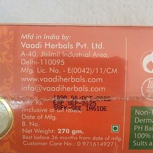 Vaadi Saffron Skin Whitening Facial Kit