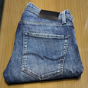 Mens Jeans (Length-39)