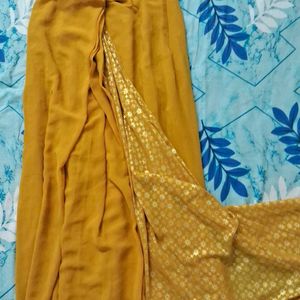 ♡Mustard READY TO WEAR SAREE♡