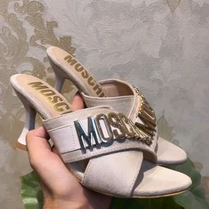 MOSCHINO PUMP HEEL